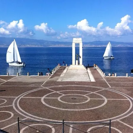 House * Reggio di Calabria